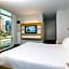YOTEL New York Times Square