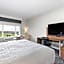Holiday Inn Express Kansas City North Parkville By IHG