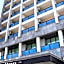 Sims Hotel