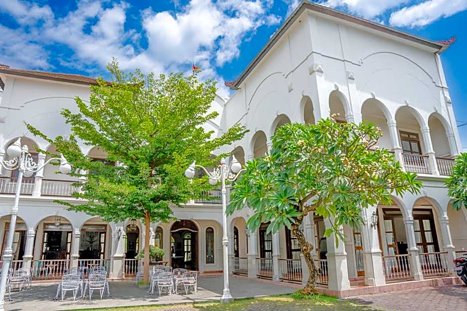 Pitaloka Hotel Sanur By DeWizZ Management