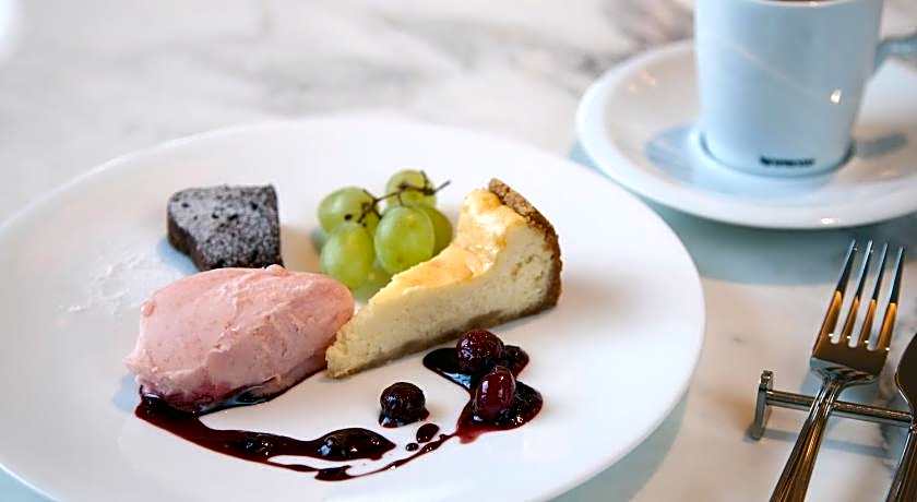 Hotel New Port Yokosuka