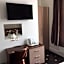 Marlborough Hotel