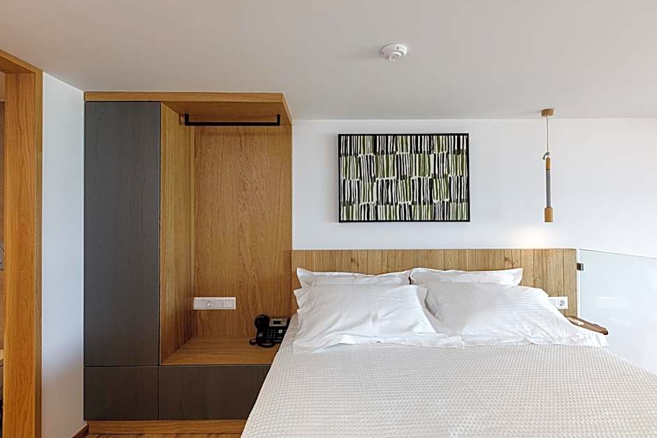 North Coast Seaside Suites