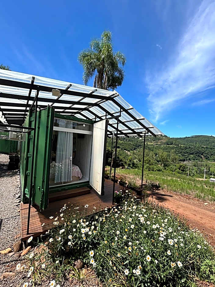 Pousada Jardim Encantado - Suítes em Container na cidade do Cristo Protetor - Encantado RS