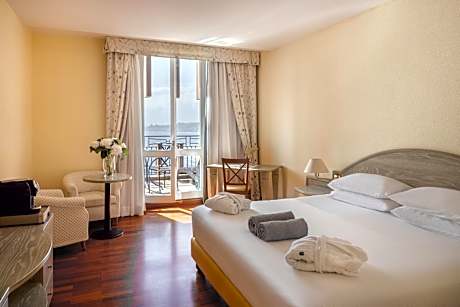 Premium Double Room with Sea View
