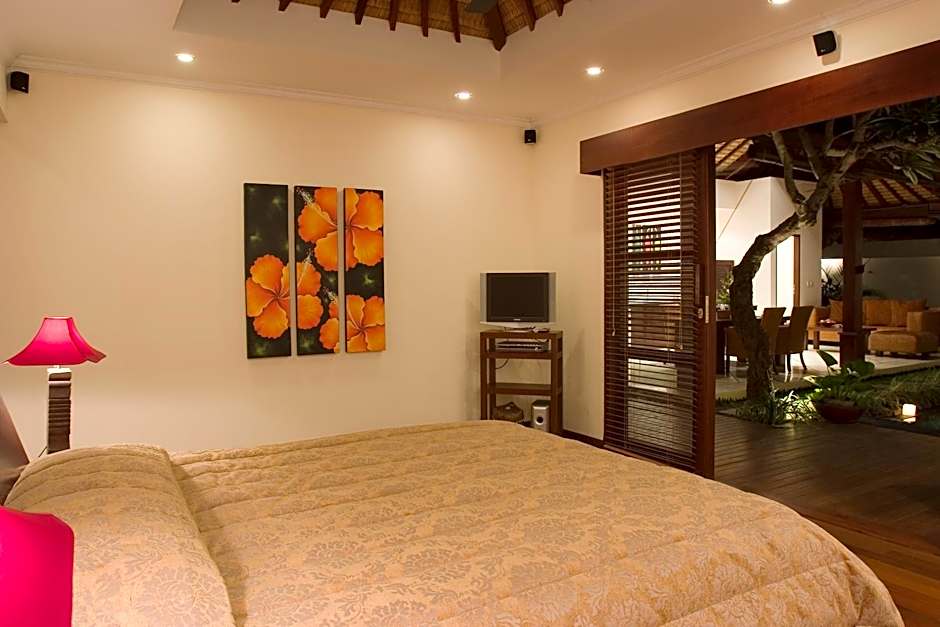 Ellora Villa