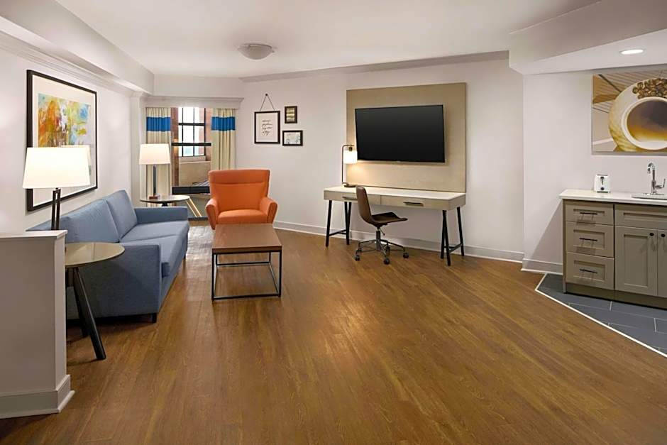 Four Points By Sheraton Richmond Airport