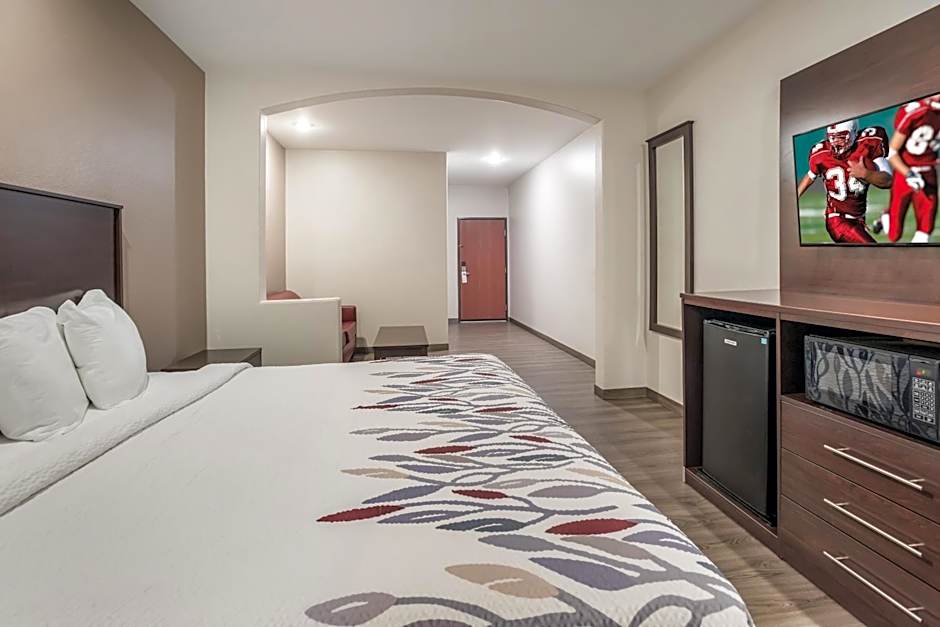 Red Roof Inn & Suites Lake Charles