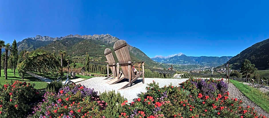 PALMENGARTEN Hotel Gstör