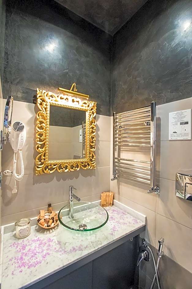 Vaticano Julia Guest House