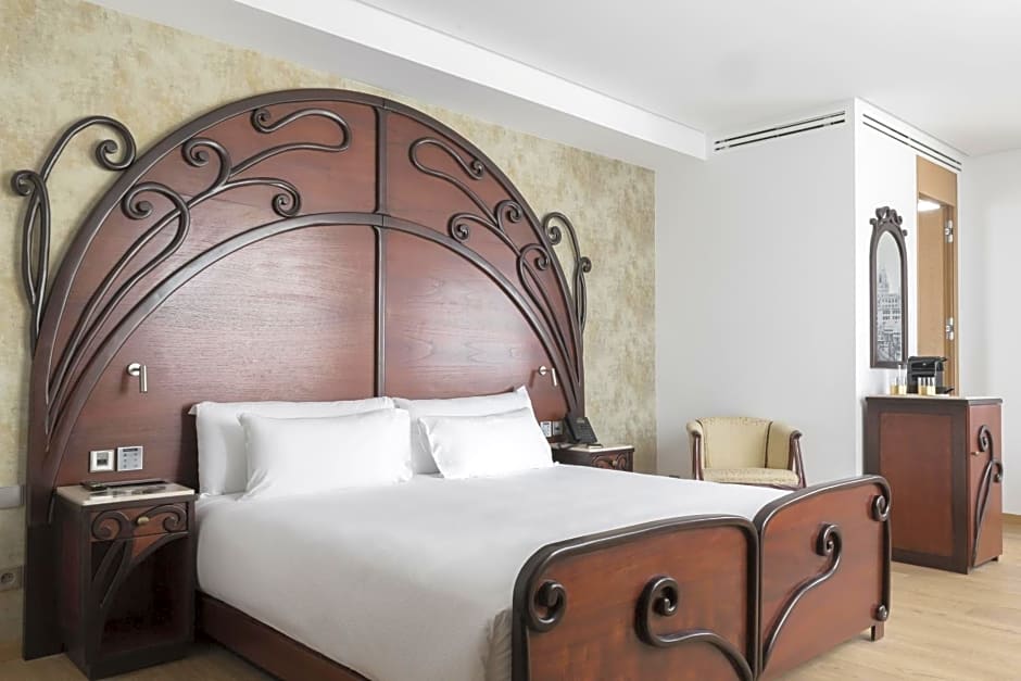 Icon Casona 1900 – Madrid, NC