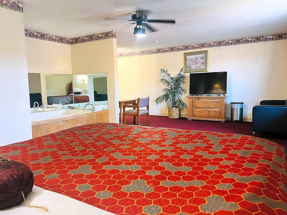 Villa Inn Motel Near Hwy 12 WI Capital O