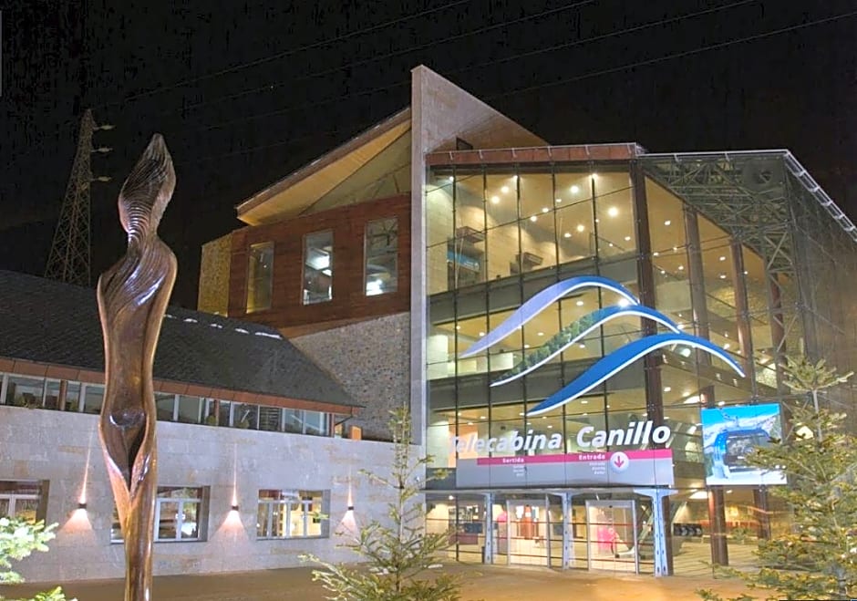 Apartamentos Canillo Pie de Pistas 3000