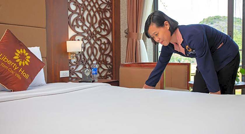Liberty Hall Tam Coc Hotel & Villa