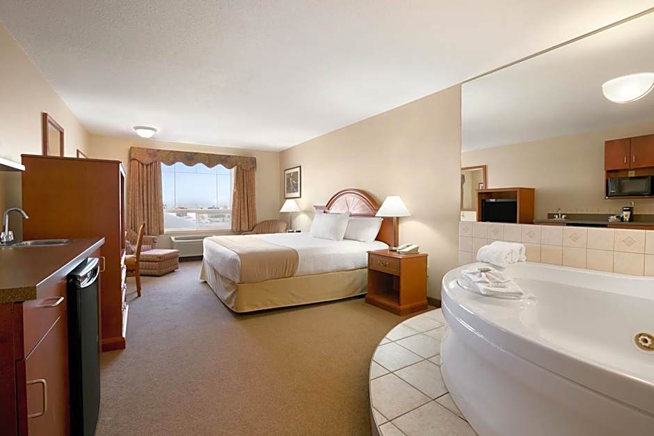 Super 8 by Wyndham High Level AB