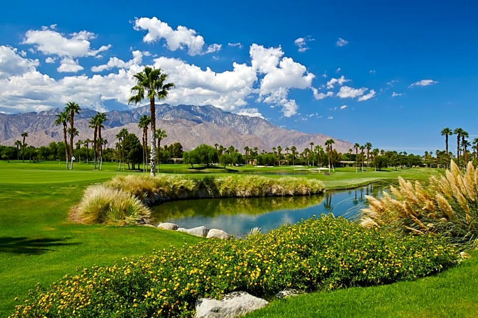 DoubleTree by Hilton Golf Resort Palm Springs