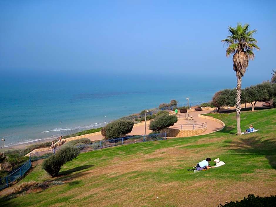 Nitza Seaview Apartments