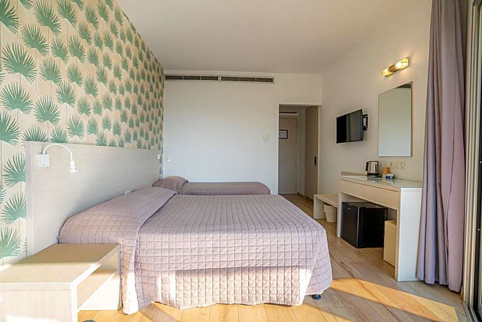 Harmony Bay Hotel