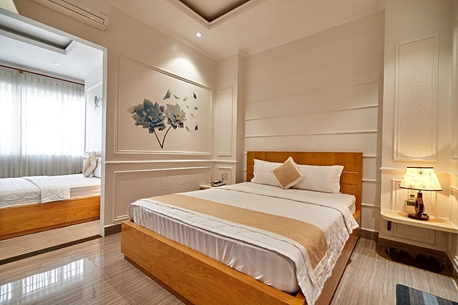 Bin Bin Mimosa Hotel - Near Tan Son Nhat Airport 