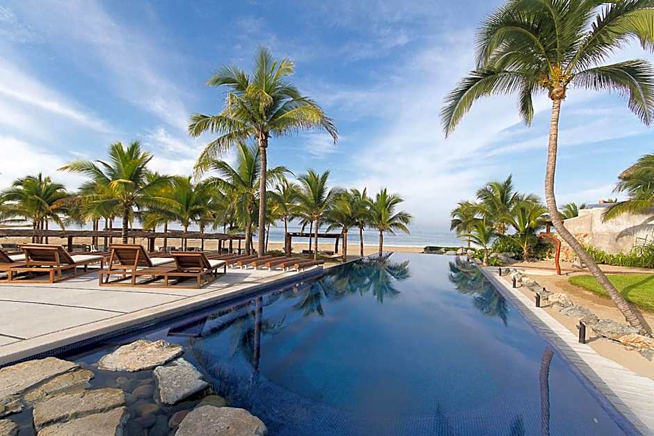 Las Palmas Luxury Villas