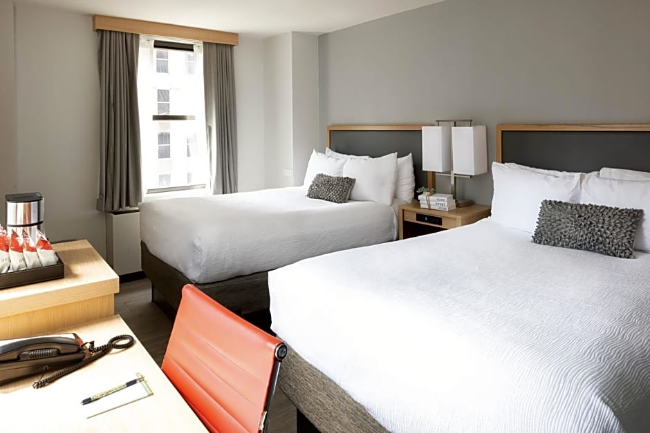 Hotel Saint Clair - Magnificent Mile