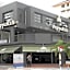 Putra One Avenue Hotel