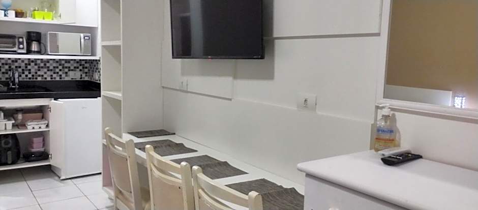 AMARÍLIS RIVIERA-Studio 111