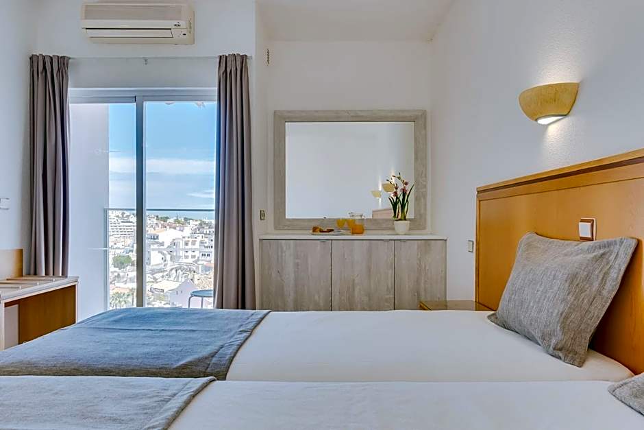 Vila Recife Hotel