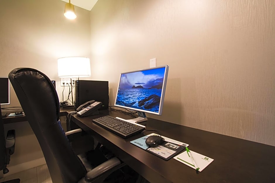 Holiday Inn Victorville By IHG
