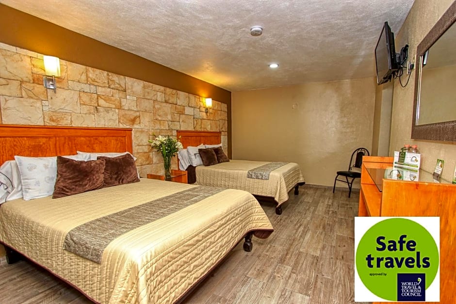 Hotel Mansion del Cantador