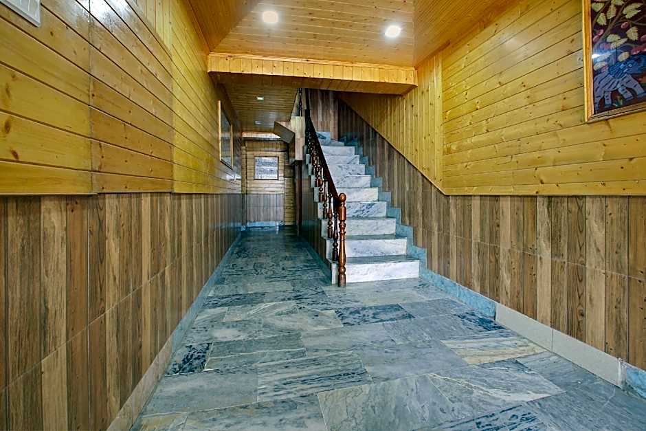 Hotel Azad by OYO – Srinagar, PA