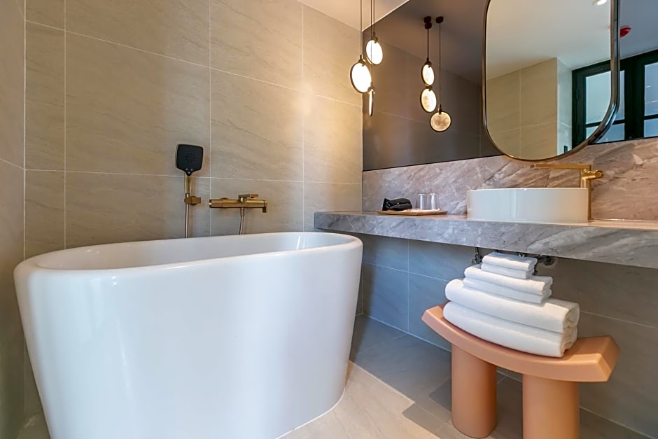 The SACHA Apart-Hotel Thonglor