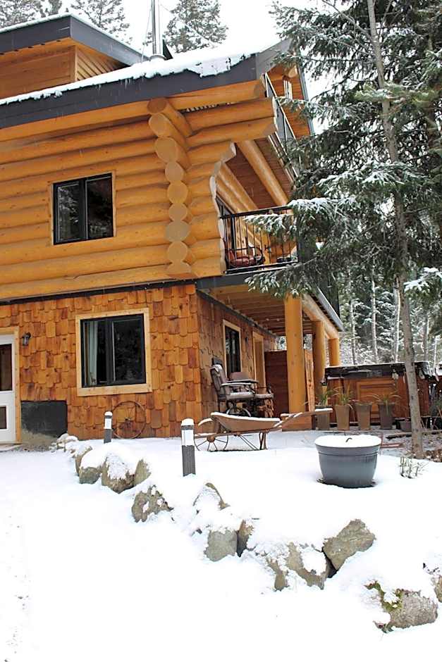 A Suite Retreat - Beyond Bed & Breakfast