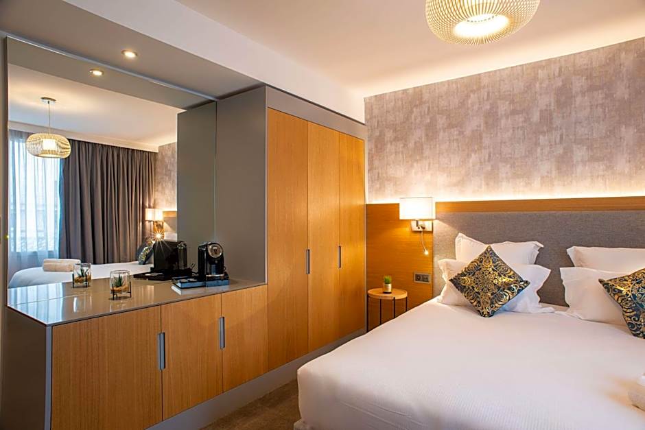 Brit Hotel Paris Orly Rungis