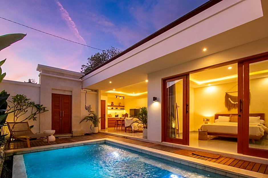 Balibay 1 - New Private Villa in Canggu - Best place for walk