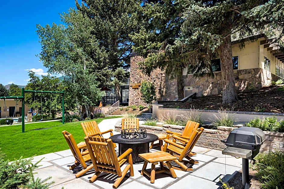 Best Western Antlers