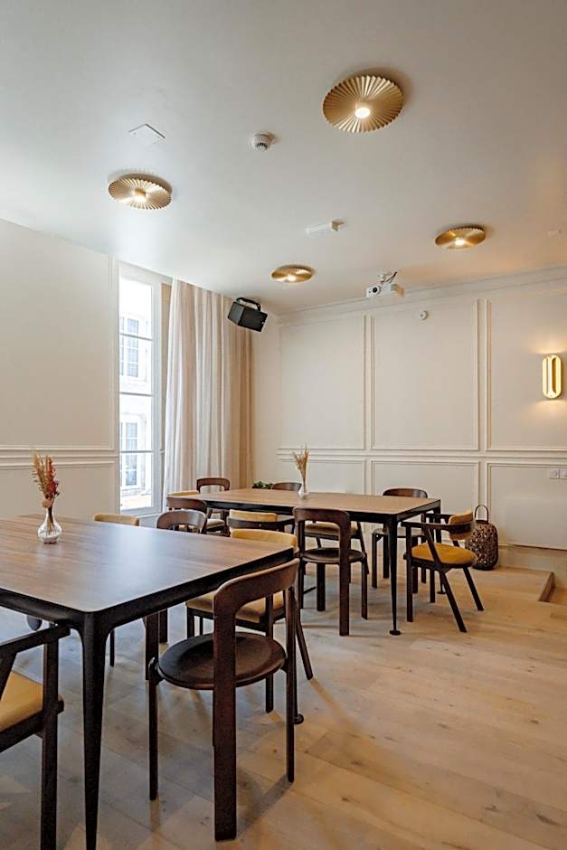 CENTRAL Hostel La Rochelle Centre
