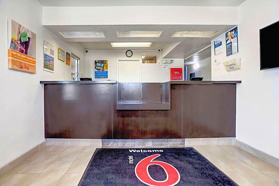 Motel 6-Grants, NM