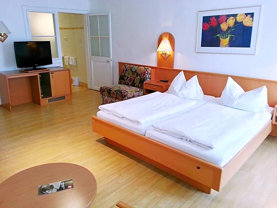 Madar Café Restaurant zum Fürsten