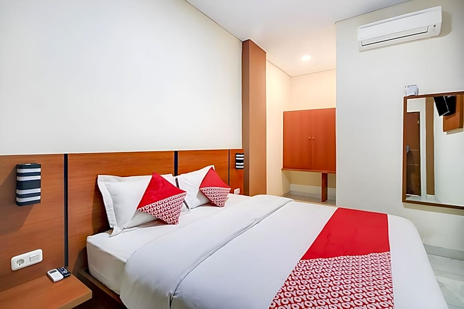 Hotel O Sean'S Residence Mansyur Near Universitas Sumatra Utara ( USU )