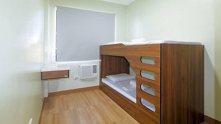 Mahayahay Lodge and Restaurant