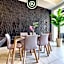Amazing 1 BR Condo with Terrace - Rooftop Pool