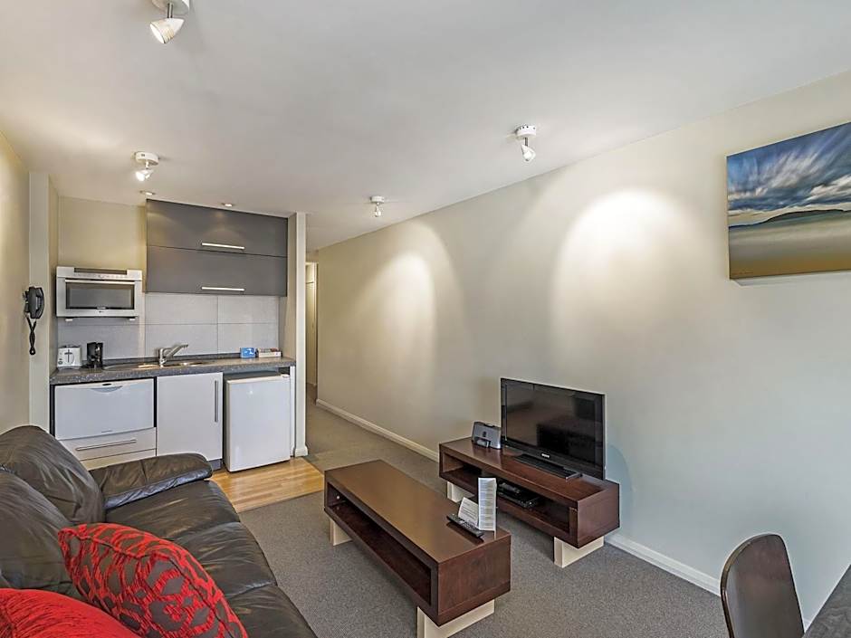 Mantra One Sandy Bay Road Hobart