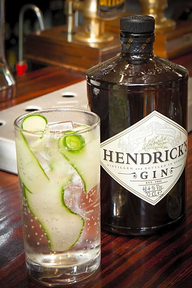 The Lamplighter Dining ~ Rooms