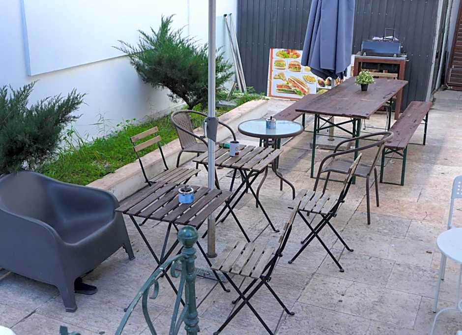 White House Lisbon Hostel