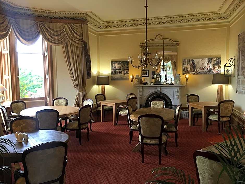 Mansfield House Hotel