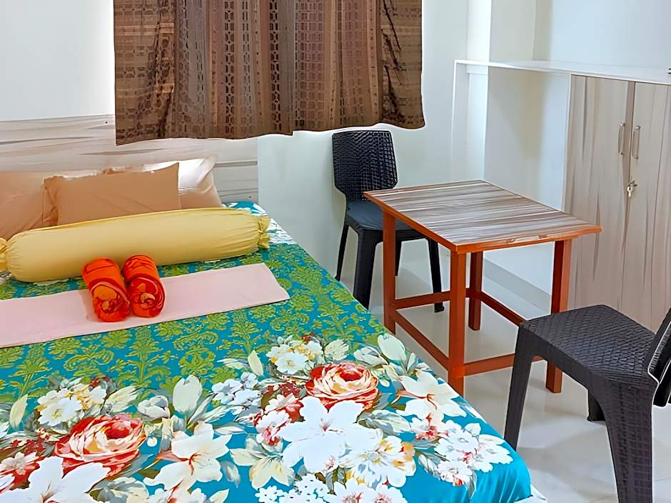 CM Apartelle Iloilo International Airport by RedDoorz