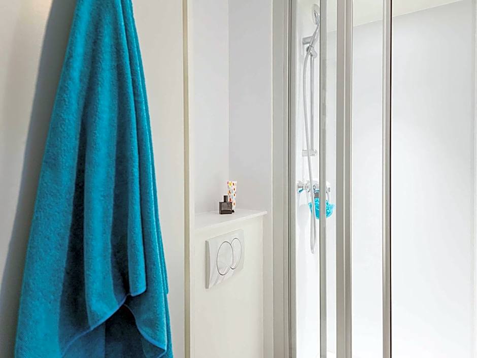 HotelF1 Perpignan Sud