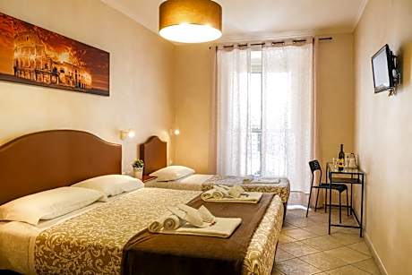 Triple Room