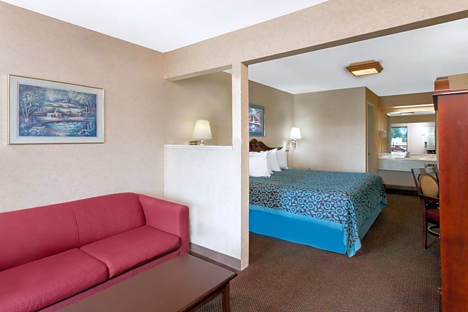 Days Inn by Wyndham Morristown